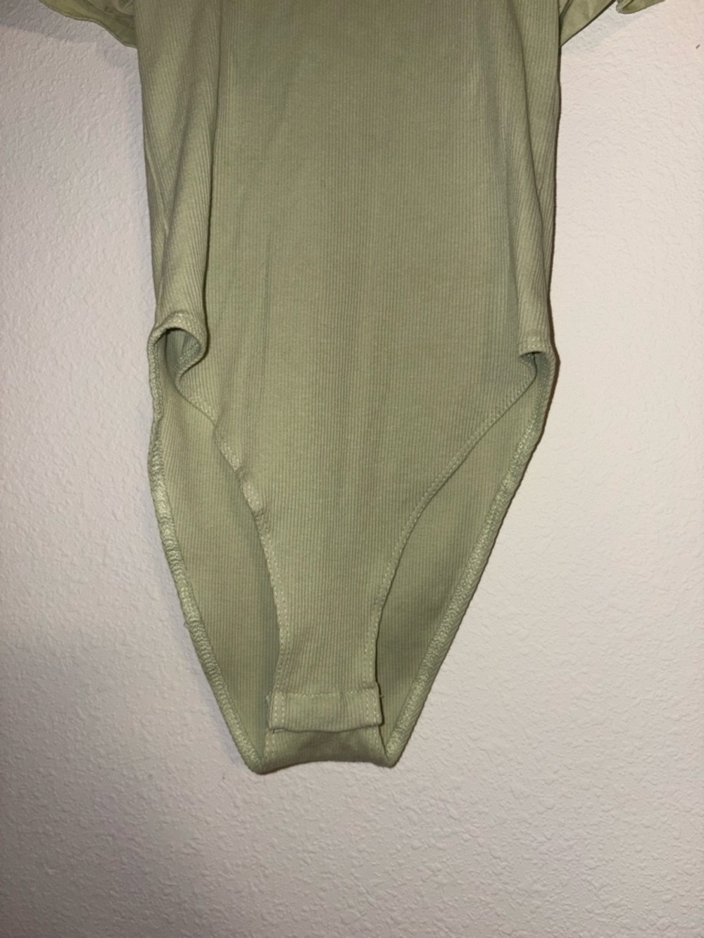 Zara Light Lime Puff-Sleeve Ribbed Bodysuit Size Small - Picture 4 of 6